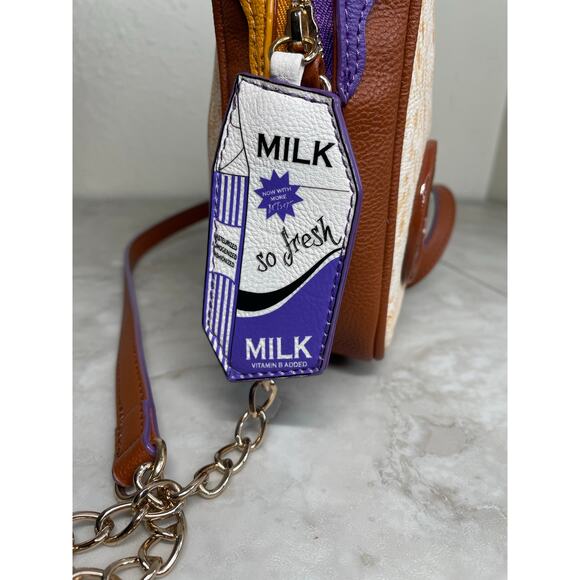 Betsey Johnson That's my Jam Crossbody Purse Peanut Butter and Jelly Purse - Picture 9 of 16